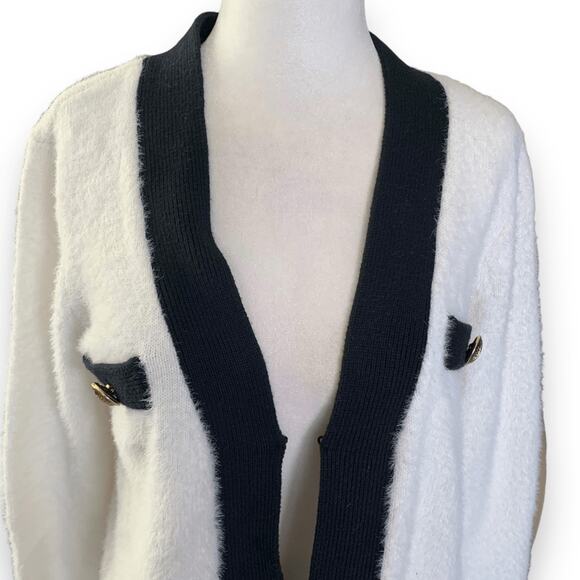 Boston Proper White Black Gold Button Colorblock V Neck Cardigan XS Fuzzy Plush - Picture 4 of 12
